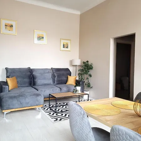Cozy 2 Room Apartment In The Oldtown Of Klaipeda Exterior photo
