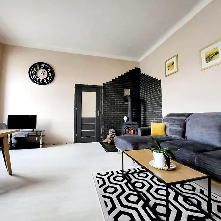 Cozy 2 Room Apartment In The Oldtown Of Klaipeda Exterior photo
